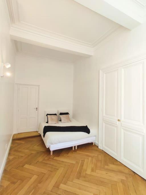 קרקסון Appartement Carcassonnais Avec Parking מראה חיצוני תמונה